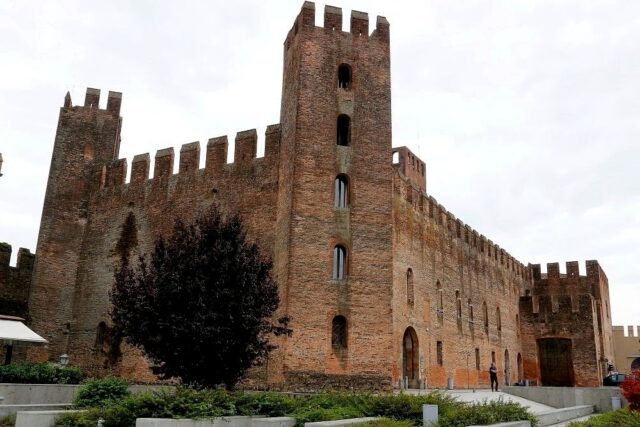 Le donjon du château médiéval à Montagnana, Vénétie.